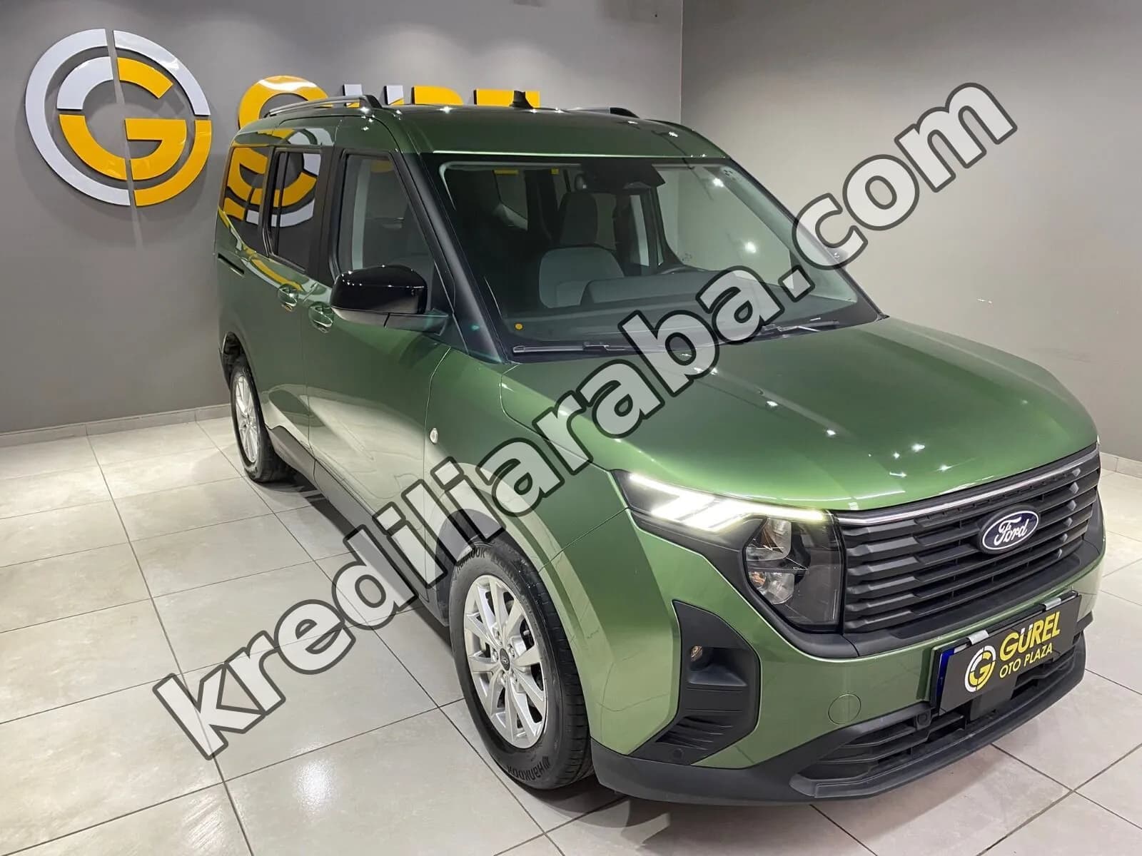 Ford Tourneo Courier Kombi 1.5 EcoBlue Titanium
